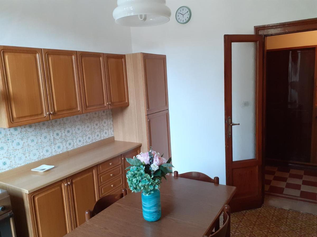 ミラノMeneghina Houseアパートメント エクステリア 写真