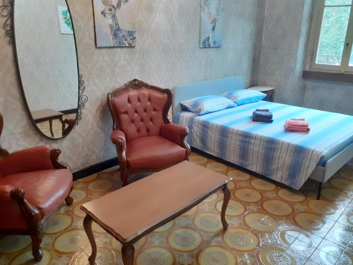 ミラノMeneghina Houseアパートメント エクステリア 写真