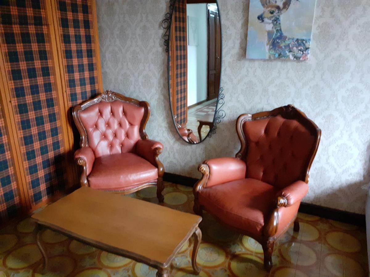 ミラノMeneghina Houseアパートメント エクステリア 写真